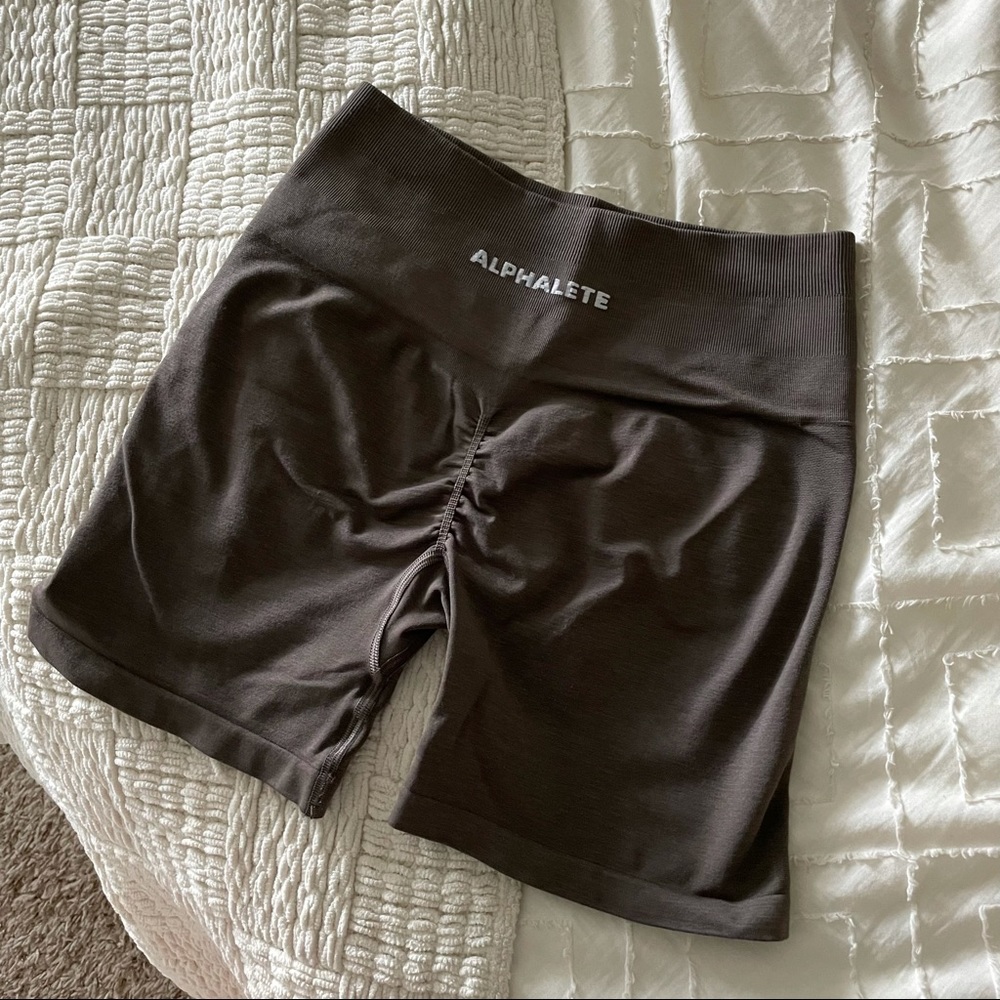 Alphalete Amplify Shorts